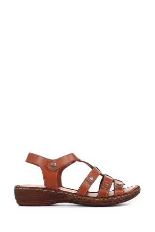 Pavers Tan Brown Leather T-Bar Sandals 6 Pavers Tan Brown Leather T-Bar Sandals - Image 6