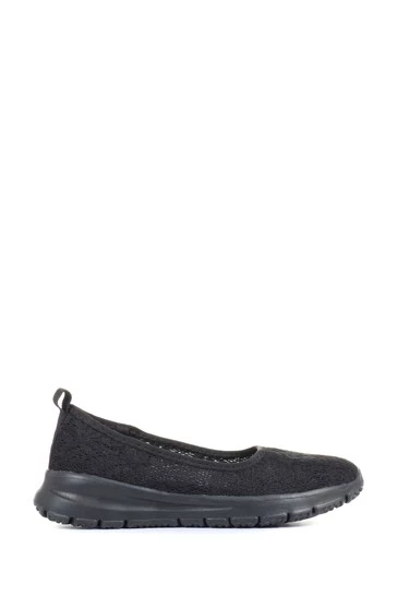 Pavers Black Ladies Slip-On Pumps 6 Pavers Black Ladies Slip-On Pumps - Image 6