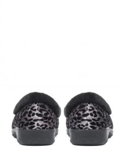 Pavers Ladies Leopard Print Full Slippers 10 Pavers Ladies Leopard Print Full Slippers -Pavers Sales Shop unnamed file 2337 scaled