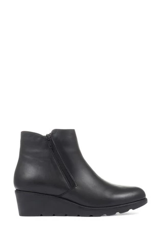 Pavers Black Leather Ladies Wedge Ankle Boots 6 Pavers Black Leather Ladies Wedge Ankle Boots - Image 6