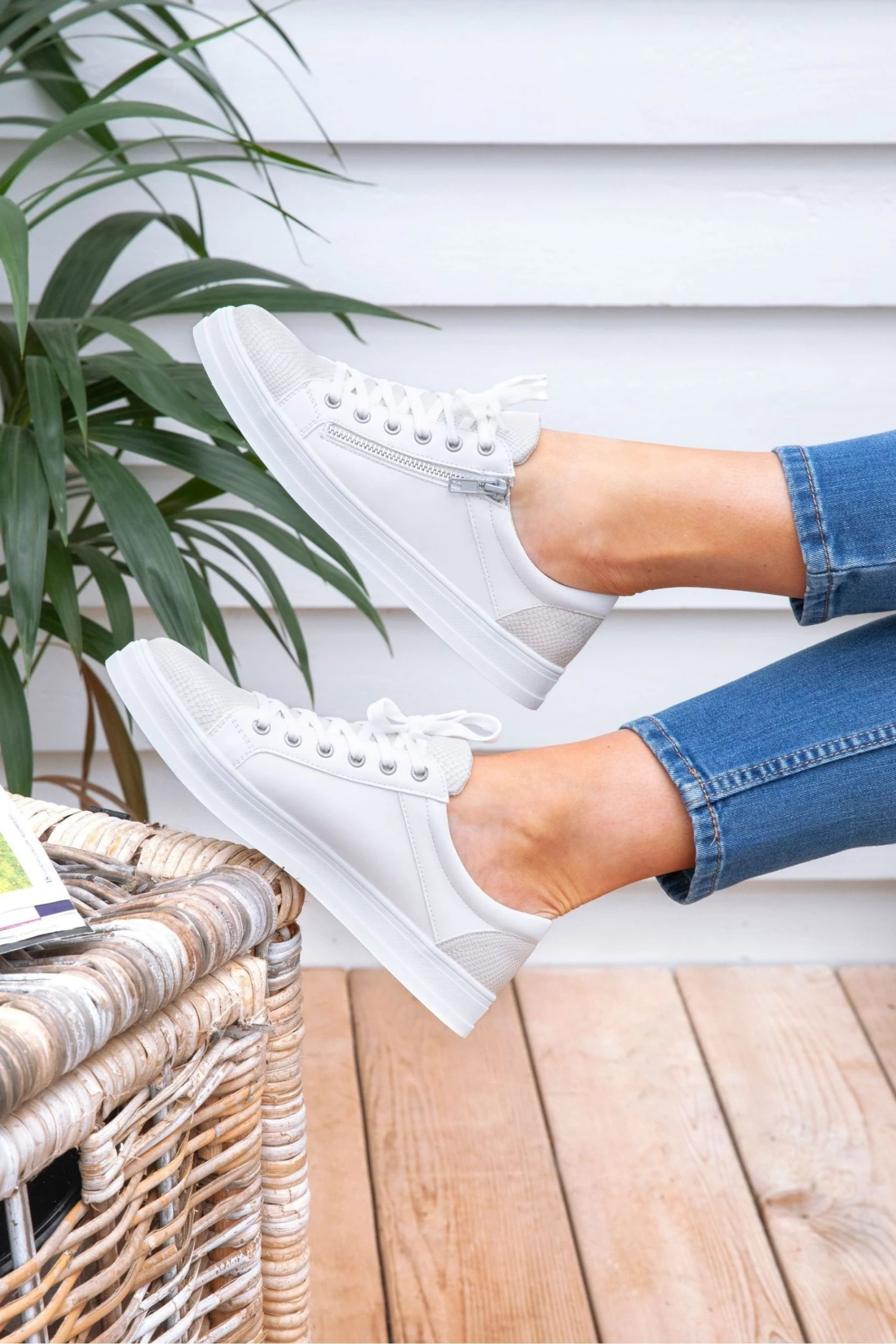 Pavers White Lace-Up Trainers 6 Pavers White Lace-Up Trainers - Image 6